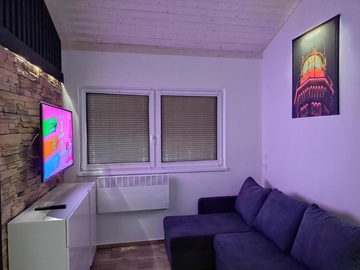 Domek Parterowy Apartamentowy Ostoja Реваль Экстерьер фото