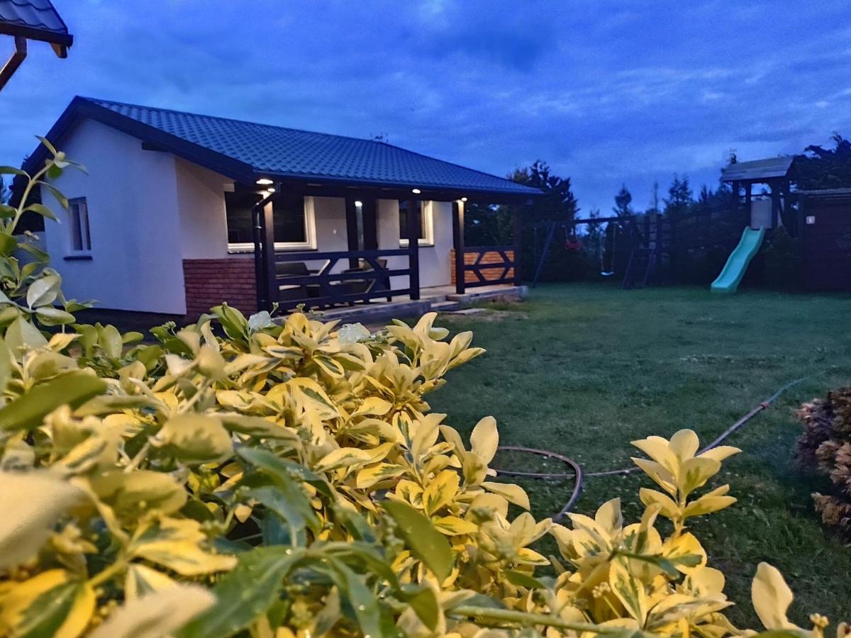 Domek Parterowy Apartamentowy Ostoja Реваль Экстерьер фото