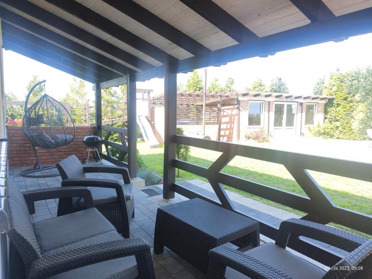 Domek Parterowy Apartamentowy Ostoja Реваль Экстерьер фото